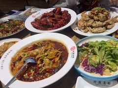 -叶派龙虾•招牌香辣蟹·海鲜(中海国际店)