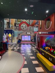 -MELAND CLUB亲子乐园·派对·餐厅(北京芳圆里ID MALL店)