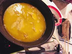 -鲜入围煮花胶鸡海鲜火锅