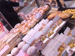 -巴黎贝甜(大宁国际商业广场店)