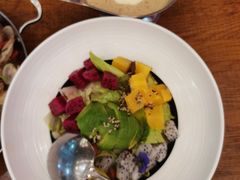 藜麦牛油果沙拉-必点海鲜·鲅鱼水饺(鞍山西道店)