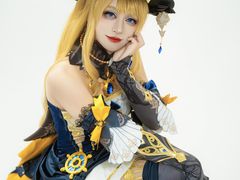 -米游妙妙屋cosplay换装自拍摄影体验馆