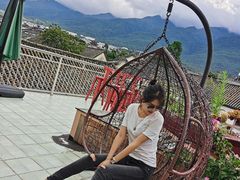 -喵屿·大理花园猫咖