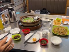 -胡须佬鸡煲四季火锅店(石厦西村直营店)