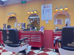 -Devilhands Barbershop男士理容店