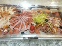 -海口绿发希尔顿酒店-田园汇自助餐·三文鱼·海鲜