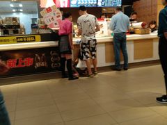 -麦当劳(南京路2店)
