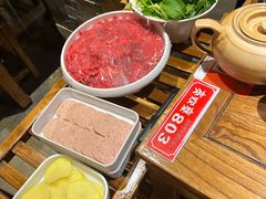 -快活林酸汤鱼鲜品火锅店(甲秀楼店)