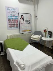 -黎蓓露·徒手骨雕蛋白抗衰·调肤管理