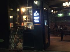 门面-The Cheebat 锌吧·Bistro(体育西店)