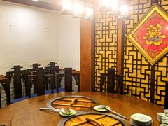 -万里闯关东铁锅炖菜馆(高新旗舰店)