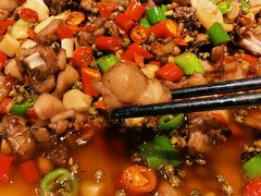 -厨神老街兔·淳朴人家店(盐帮菜风味名店)