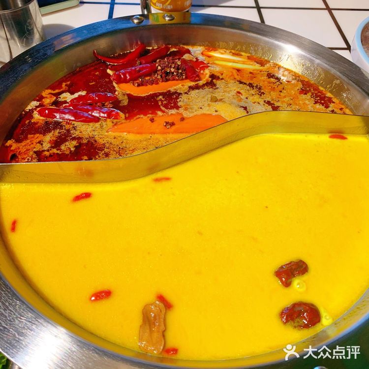 大连李八哥市井火锅