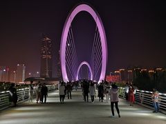-南京眼步行桥