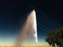 -人民防洪胜利纪念塔