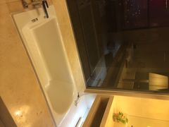 iphone_upload_pic-黎客国际酒店