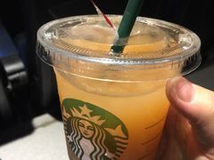 -星巴克(宝山万达店)
