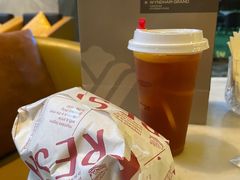 特色猪扒包-深圳温德姆至尊酒店·大堂吧·户外花园