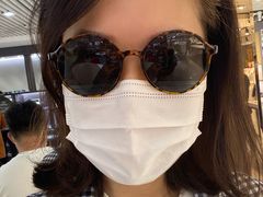 -宏宇眼镜蔡司依视路折扣店(兆佳眼镜城店)