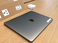 -Apple零售店(华贸购物中心店)
