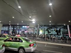 -肯德基(成都机场T2到达精选店)