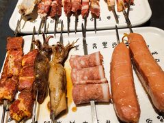 -狼遇见羊烧烤·现穿现烤(旧宫店)