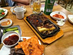 -喇喇排骨火锅·传统韩式脊骨汤(望京西园总店)