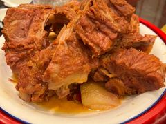 招牌酱脊骨-经典老菜坊·开封灌汤包(火车站店)