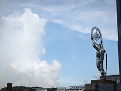 -影汇之星8字形摩天轮