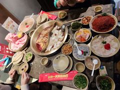 -小龙坎火锅(湖滨银泰in77店)