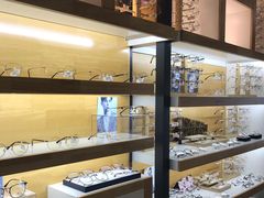 -LOGO眼镜·蔡司品牌折扣店(龙华清湖店)