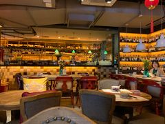 大堂-酒肆浅葱•烧烤•龙虾•排档(卓悦intown店)