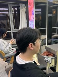 -藤野造型烫发染发