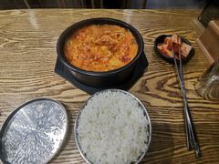 辣牛肉汤-吴草鸡爪오초닭발韩食堂(融恒盈嘉中心店)