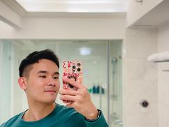 -深圳富苑皇冠假日套房酒店