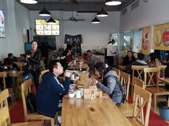 大堂-朱洪元苏式面馆(绿宝广场店)