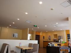 -爱康国宾体检中心(杭州滨江江南大道分院)