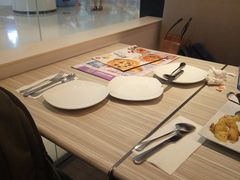 -必胜客(绿地新都会店)