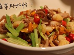-费大厨辣椒炒肉(万家丽一店)