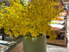 -享遇.锅姥姥牛排海鲜自助(小寨店)