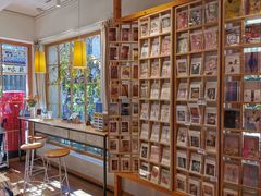 -猫的天空之城概念书店(束河店)