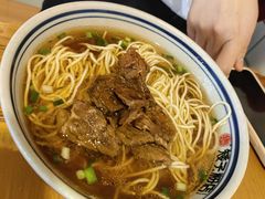 -矮子粉店1985·长沙米粉(湘春路店)
