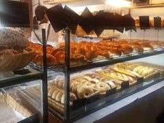 面包展柜-仙峰天然面包(迎宾路店)
