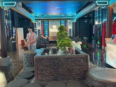 -屋有岛沉浸游戏旗舰店(中山公园店)