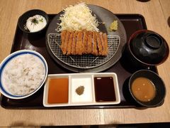 -牛カツ京都勝牛(河原町蛸薬師店)