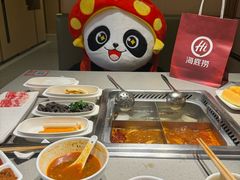 -海底捞火锅(曹安公路店)