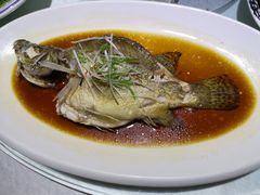 -鸭王烤鸭店(三里河店)
