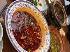 -有红鸡毛店·川菜(建设路店)