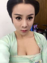 -盘子女人坊生日照·摄影馆(华强店)