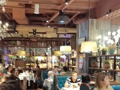 -领鲜活海鲜榴莲自助火锅(东门店)